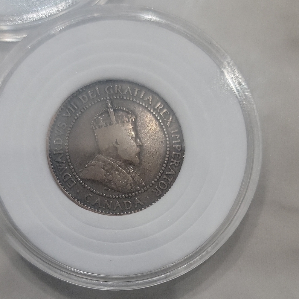 Vintage Canadian Coin in Protective Case Edward VII 1902,1907,1909